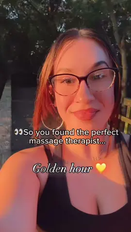 Come book an appointment 💆‍♀️ #licensedtherapist #massagetherapy #relaxation #massage #bodymassage 