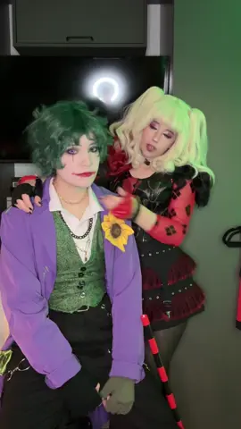 #jokercosplay #harleyquinncosplay #dccomics #cosplay #jokerandharley @Linny 