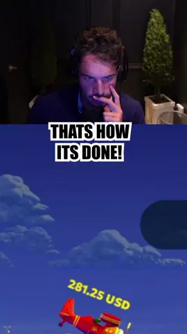 thats how its done! #aviamaster #planegame #streamer 