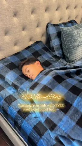 Elegant Comfort velvet plush flannel sheets are ultra-soft, warm, and cozy—perfect for kids’ rooms or your own sanctuary. #flannel #bedding #tiktokshopfalldealsforyou #tiktokshopblackfriday #tiktokshopcybermonday @elegantcomfort 