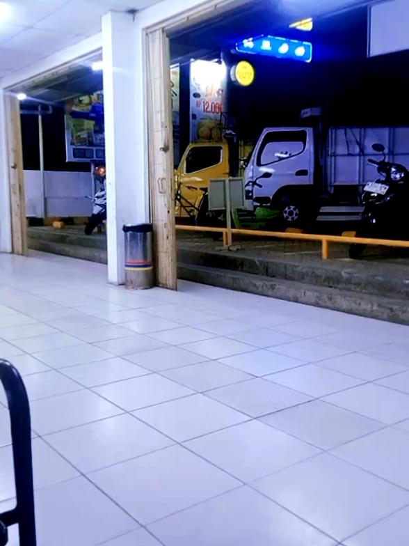 pada dasarnya semua janji itu palsu😒#bialyrawit 