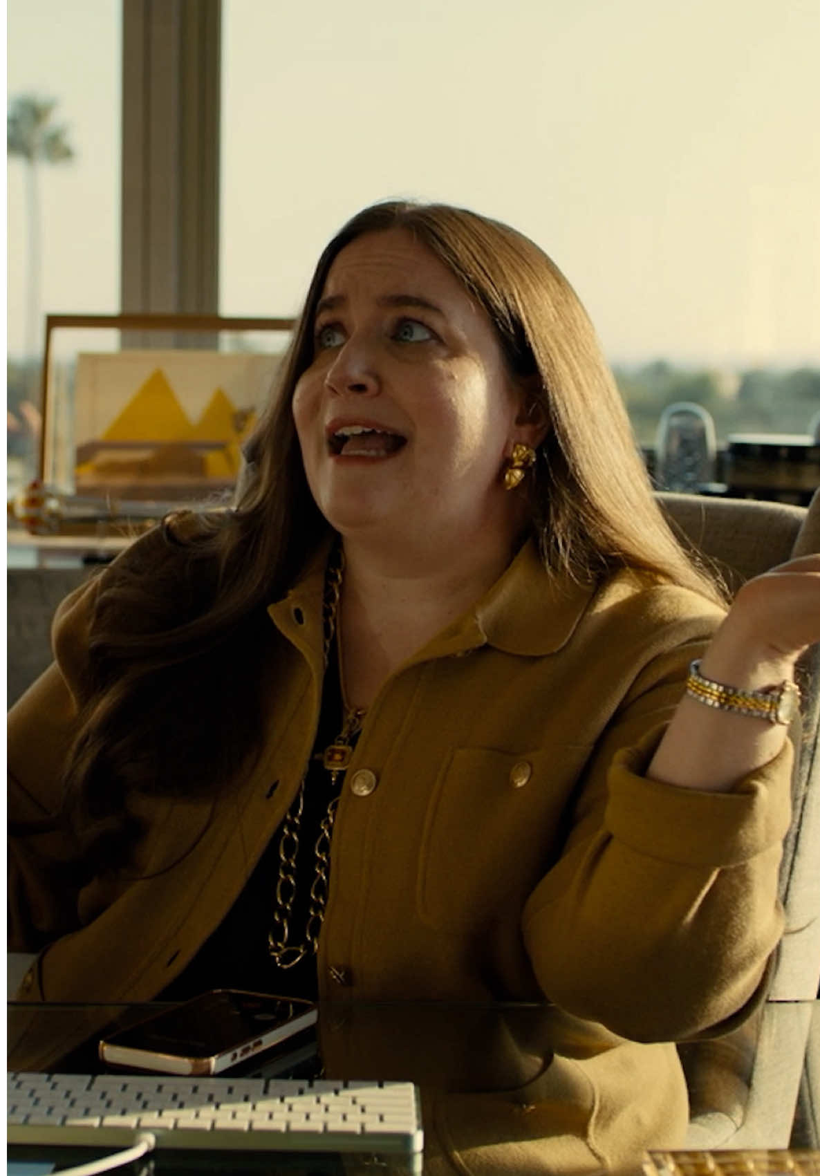 She’s not like other bosses. All episodes of Platonic Season 2 now streaming. #Platonic #RoseByrne #AidyBryant #AppleTV #AppleTVPlus 