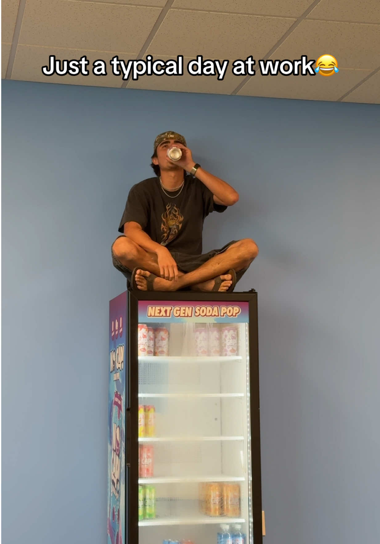 Just a normal dat at the office😂😭 #foryoupage #raycorey 