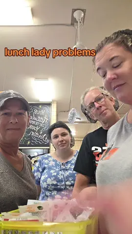 #lunchladies