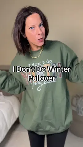 This is the perfect pullover for all of us girlies who do not like to be cold!! #pullover #over40mom #comfyoutfit #momoutfit #tiktokshopfalldealsforyou 