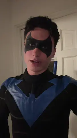 #nightwing #nightwingcosplay #cosplay 