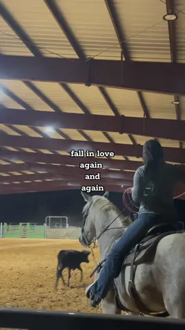 Even with time off, I fall in love with this sport over and over. #breakaway #SanPepJack #rodeo #roping #westernfashion 