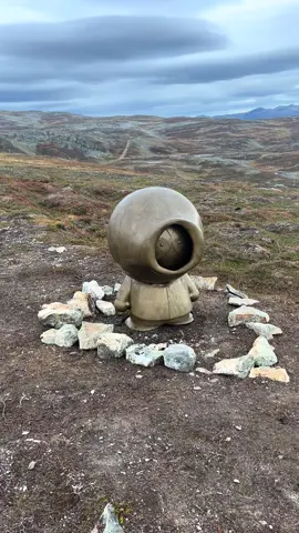 Kenny is still here waiting for snowy mountains 🙈 #kenny #southpark #mountain #finnlandsfjellet #tromsø 