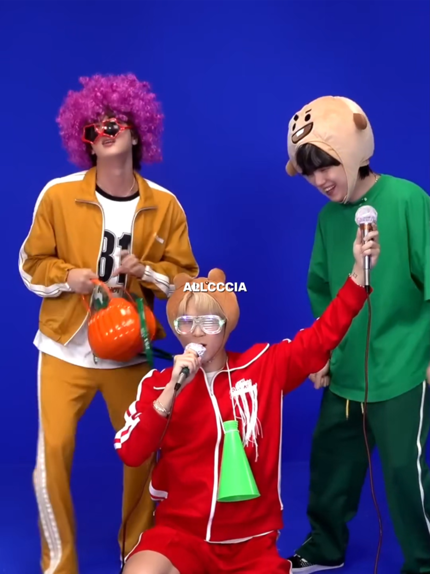 I can't with them 🪩🤣 -------------------- song: BTS 