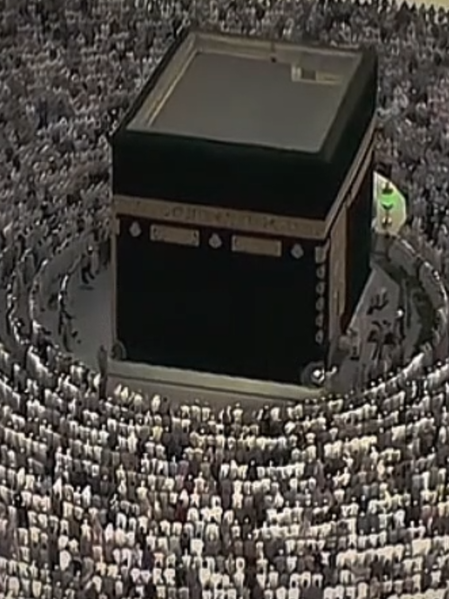 ﴿..أَلَا تُحِبُّونَ أَن يَغۡفِرَ ٱللَّهُ لَكُمۡۚ وَٱللَّهُ غَفُورٞ رَّحِيمٌ﴾  #خالد_الغامدي #الحرم_المكي 