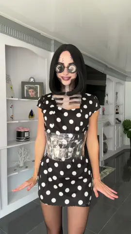 Did I win this trend? #halloween #costume #coraline #othermother #nataliereynolds 