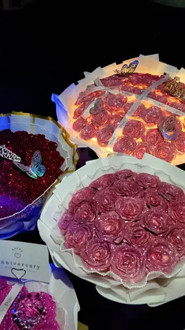 🩷💐เสริ์ฟๆค่าาา #ร้านดอกไม้รามอินทรา #ของขวัญให้แฟน #กุหลาบกลิตเตอร์ #ของขวัญวันพิเศษ #ดอกไม้ 