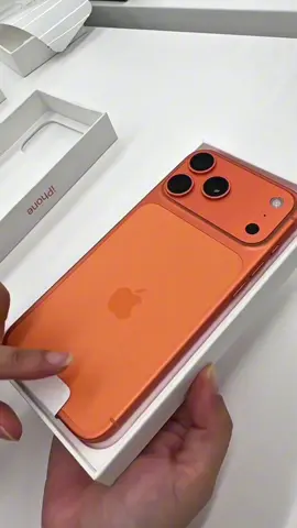Celular iPhone 17 Pro Max 256gb 5g Lacrado Original 1 Ano de Garantia Apple com nota fiscal link na bio https://s.shopee.com.br/803k1HyuwG #iphone #apple #celular #phone #celulares  