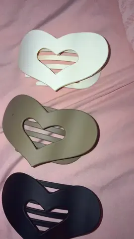 •for thick or thin hair  •cute shape  •no creases 🖤💚🤍🤎  #hairtok #heartshaped #hairclips #tiktokshop 
