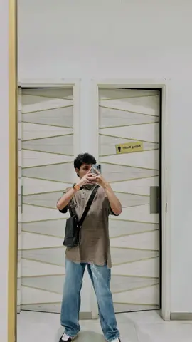 “Step into my world — where attitude talks and style rules 😏🔥”