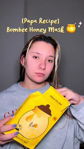 ✨🍯 Honey & Propolis Glow! 🍯✨ This OG K-Beauty sheet mask 🌸 deeply hydrates, calms irritation & leaves your skin glowing 💧🌟 No wonder it’s the 1 best-seller in Korea & worldwide 🌍💖 💛 Who’s ready for glass skin vibes? 👀✨ @Paparecipe_global  #paparecipe #PPRC #pprc #mask #kbeauty 
