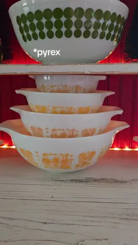 I feel the same way about pyrex that Taylor feels about sourdough 😘✨️💕💯 #TSTheLifeofaShowgirl #pyrex #fyp #fall #Halloween 