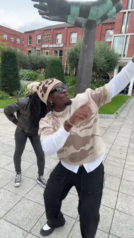 Didn’t know bro could twerk either 🤧 w/ @IVK🇨🇮 @iamcecebby @PK_Humble  #pourtoi #foryoupage #vibe #Love 