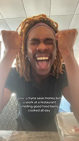 #pov u tryna save money but u work at a restaurant smelling good food being cooked all day #fyp #jaraylambert #hangry 