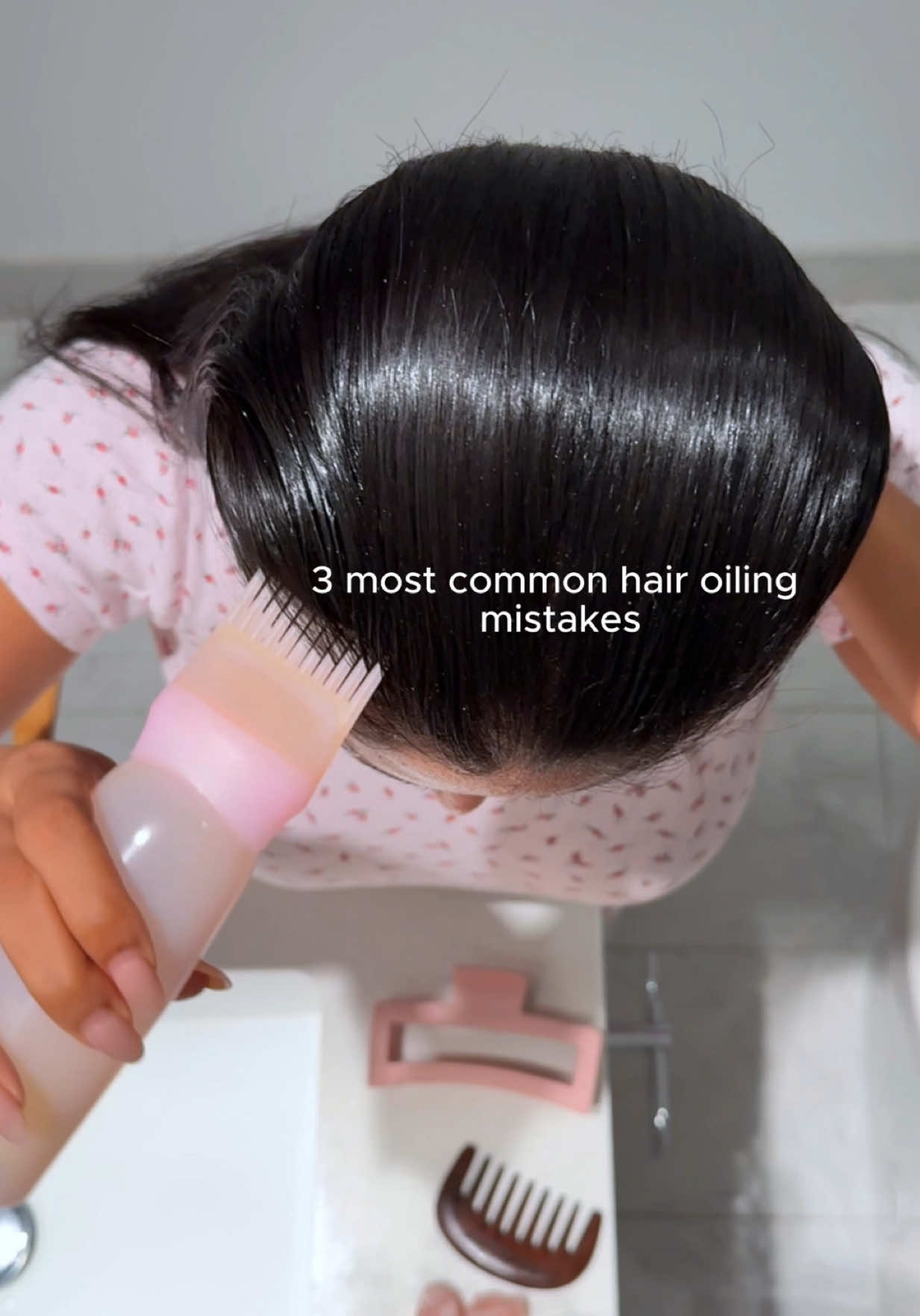 Hair oiling mistakes ✨ More than anything CONSISTENCY is the key to getting results for your hair 💕 So make sure to hair oil at least 2-3 times a week! If you need more info on hair oiling I have posted a long detailed video on my YouTube channel linked in bio ✨ or just search ‘lavish krish hair oiling’ 🔍  . Hair care mistakes  Hair oiling routine  Hair oils for low porosity hair  #hairoil #hairoiling #HairCareTips #haircareproducts #hairgrowth 