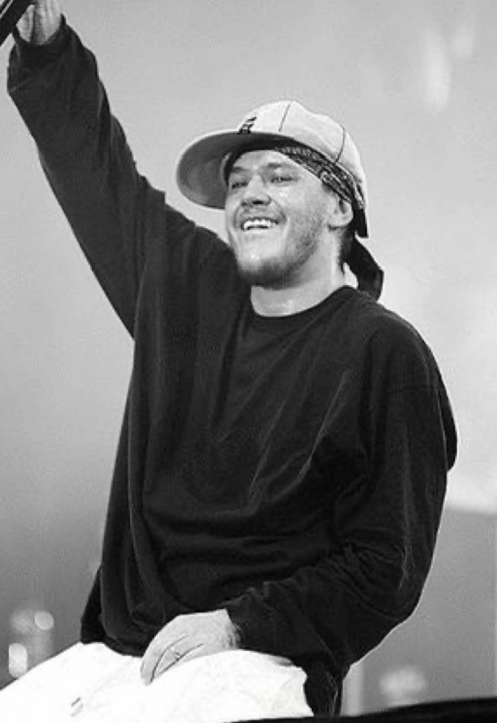 tô ficando bom nisso. | #chorao #charliebrownjr #cbr #fyyyyyyyyyyyy #viral 