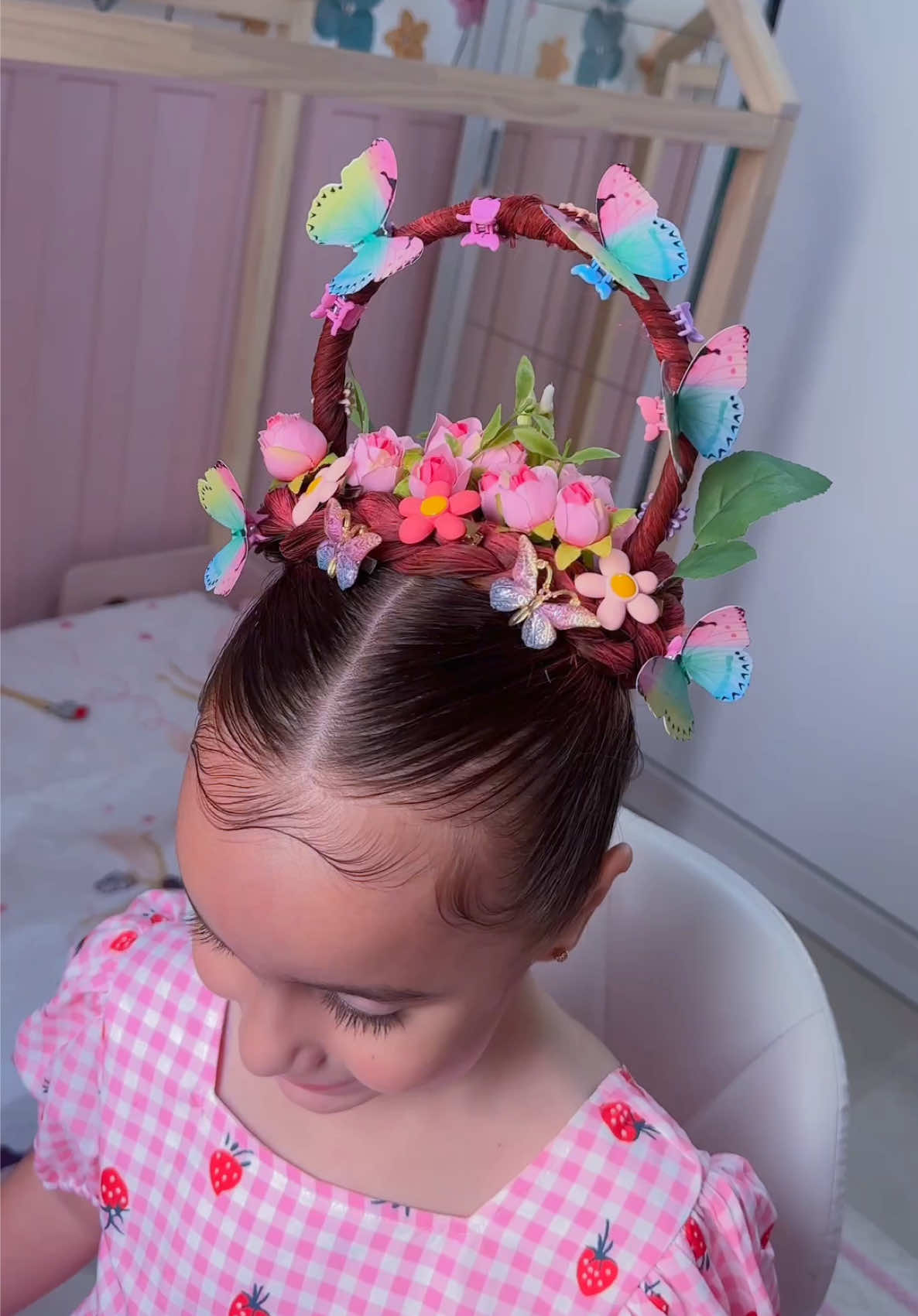 Penteado mAlucO 😜  . . . . . . #penteado #penteados #maedemenina #peinados #penteadomaluco 