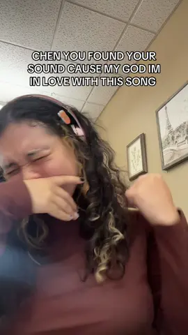 I’m so in love with this song you have no idea #exo #exochen #chencomeback #weareone #fyp 