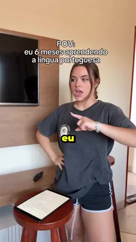 Eu: 🙂 Brasileiros: 😈 #gringanobrasil #brasileirospelomundo #memes #imigrantes #gringa 