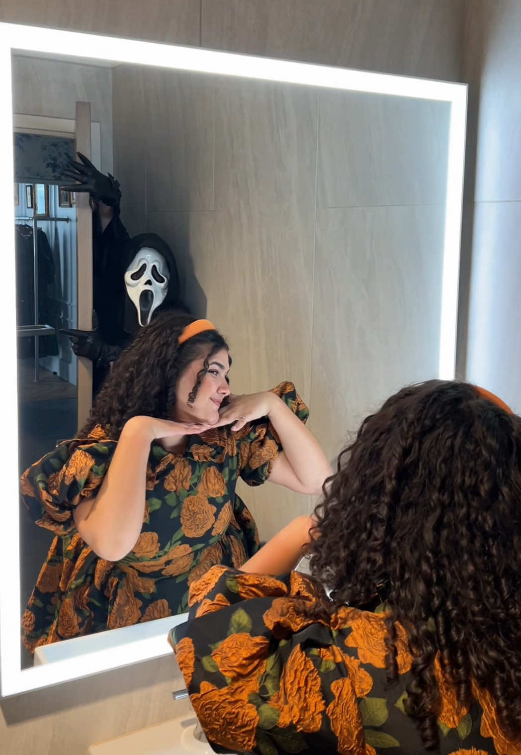 When your JessaKae dress makes life feel like a romcom… even if it’s technically a horror movie #halloween #funny #dressobsessed #falloutfit #jessakae 