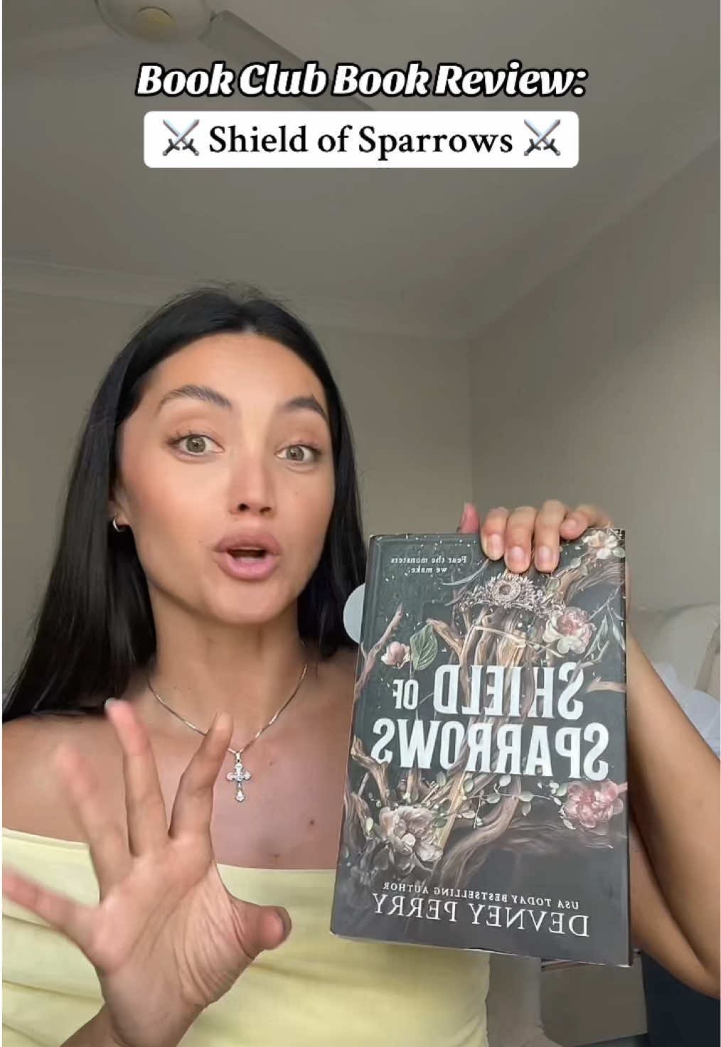 Give the the Guardian.. any day ⚔️🗡️ #BookTok #bookreview #romantasy #shiedofsparrows #reading 