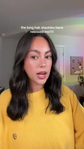 don't watch this video unless you're trying to be convinced to cut your hair shorter ok!! 🤭 #midlengthhair #shorthair 