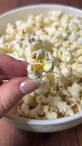 This dill pickle popcorn will change your popcorn game! 🍿🥒  Ingredients: Pickle slices  Dried dill  Popcorn  Directions: 1. Place pickle slices onto a sheet tray and bake at 200° degrees for 3.5-4 hours. 2. Place in spice grinder or food processor and blend until pickles turn into a fine powder. 3. Add pickle powder and dried dill to your popcorn and enjoy.