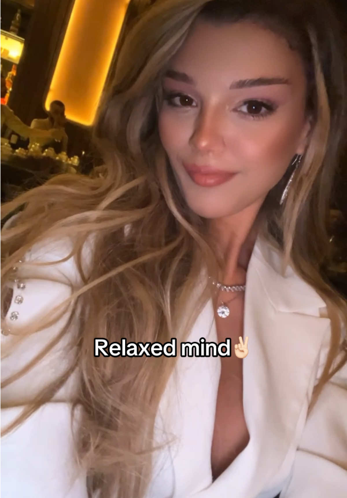 I don’t chase, I attract #relax #relaxing #mind #kendalljenner #motivation 