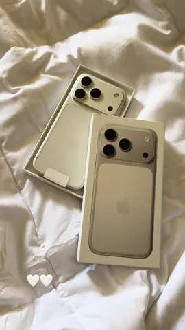 عاهدت نفسي على ما تحب اكيفها🤍#مبتعثين_امريكا #مبتعثين_بريطانيا #عشوائيات_مصورة🤣🤍 #الرياض #ايفون17برو_ماكس 