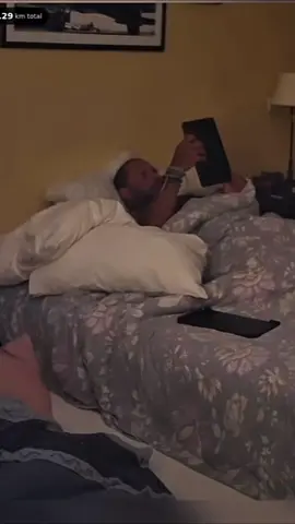 Pov nico se prend un gros flash #getout #faitperserletiktok #humour #nico #tablette 