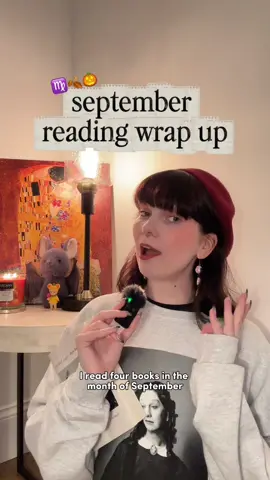 sorry for being MIA ily guys!!! #bookish #BookTok #booktokfyp #readersoftiktok 