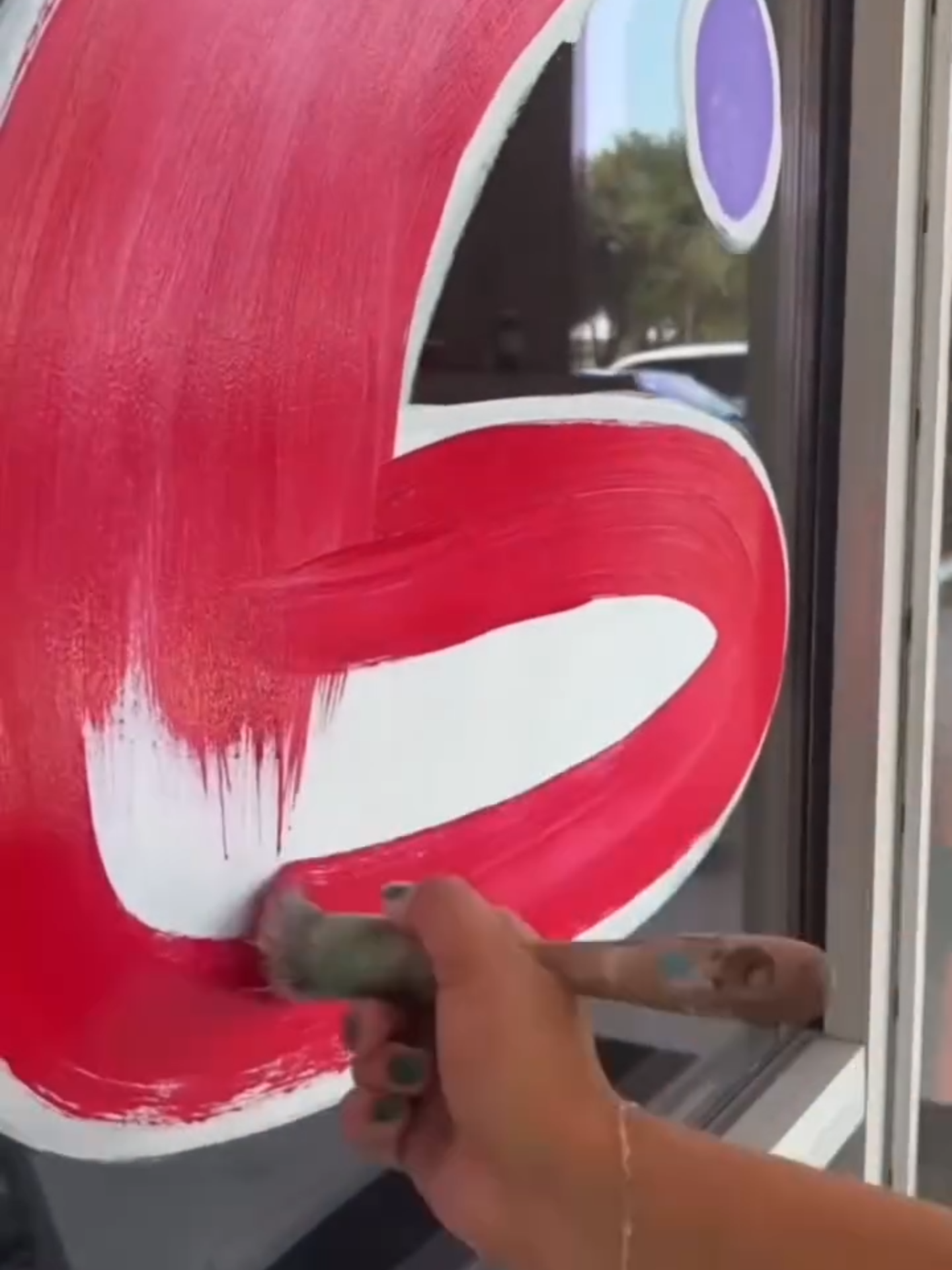 @tlgcypresstx turned 2 recently and had me come out and paint their windows to celebrate!!!! Have something you are celebrating? Window Painting is a great way to give back to your clients, plus bring attention to your storefront and get more new clients! You'd be amazed at how many people don't notice your location until my team and I bring color to your windows!!!!! Booking Fall, Halloween, and Christmas now! #windowpainting #marketing #advertising #celebrating #windowart #windowsplash  #cypresstx