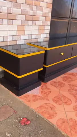 Tv case                                              2  piece stool.                                      🔥