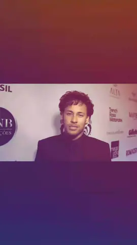 نيمار. 🇧🇷 .  .  .  .  .  .  .  .  .  #نيمار #نيمار_الساحر_البرازيلي🇧🇷 #نيمار🇧🇷 #تدخلات_المدافعين🔥🤯 #عباراتكم_الفخمه📿📌 