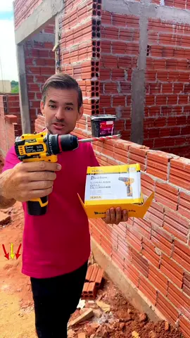🔥 Parafusadeira Brushless Profissional 🔥 ✅ Motor Brushless (sem escovas) – mais potência, menos desgaste! ✅ Mandril em aço super resistente, modelo cartucho para máxima firmeza. ✅ Compacta, leve e ergonômica – ideal para uso profissional e doméstico. ✅ Perfura e parafusa em diferentes materiais com eficiência e rapidez. 💡 Se você procura durabilidade, força e praticidade, essa é a ferramenta certa para você! #ferramentas #DIY #façavocemesmo #oficina #construção   