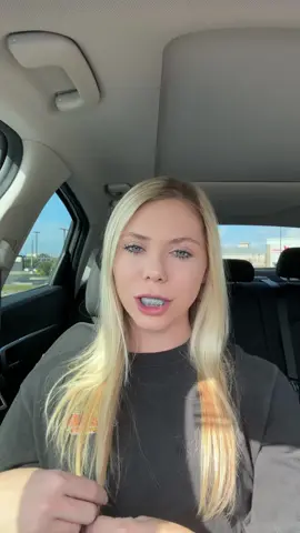 hair not done but let’s pretend 🫣