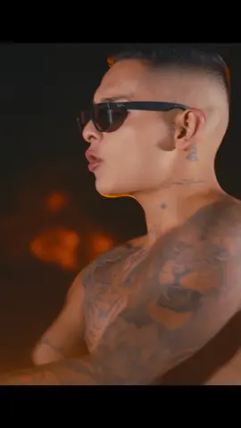 “Dinero mucho y gatas muchas, los que más nos tiran son los que más nos escuchan”