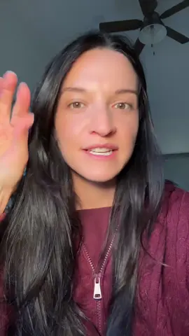 This is absolutely hilarious!! 10k before 30 with some questionable outfit choices in my 20s… #greenscreen #microinfluencer #MomsofTikTok #10kfollowers @Francesca 