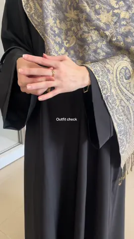 how to style a black hijab/abaya #modestoutfits #hijab #abaya 