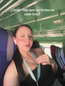 Es rustiquito, pero toca jajaj #vanessitaw #fypシ゚ #bus 