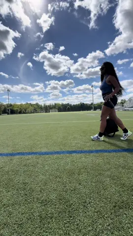Pretty day for a pretty girl 😉 #GymTok #outdoorworkout #fieldwork #endurance 