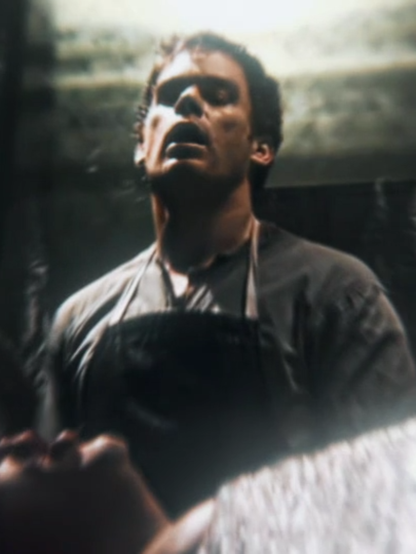 O que a Debra estava tentando dizer? 🪑😂 #movie #dextermorgan #dexter #dexteredit