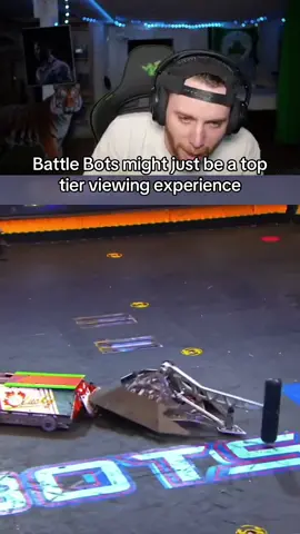 Lucky really put on a clinic… #fyp #reaction #battlebots #peak (twitch-only1hof)