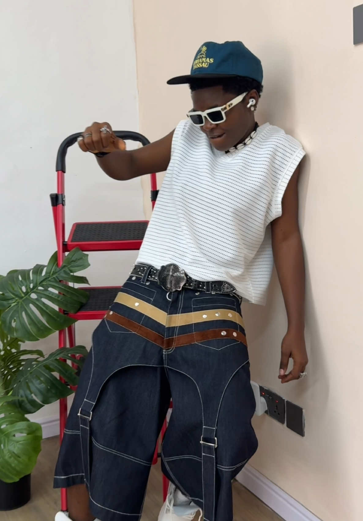 Doing this dance in Jamaica 🇯🇲 Amen !  DC : me  styled by @kwadwo_man 