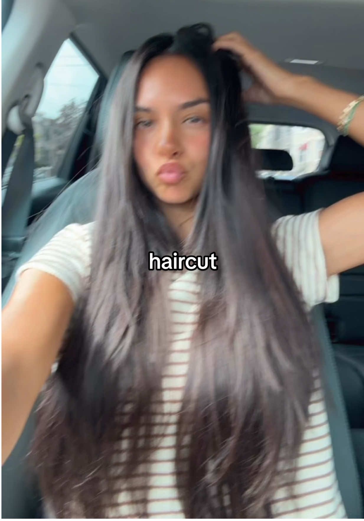 she got a haircut ✂️💇🏻‍♀️🤍 #hair #hairtok #hairstyle #haircut #healthyhair 